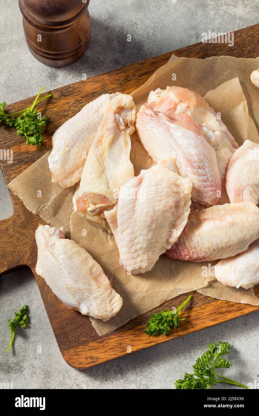 Raw Organic Cut Chicken Wings Ready to Cook Stock Photo Alamy