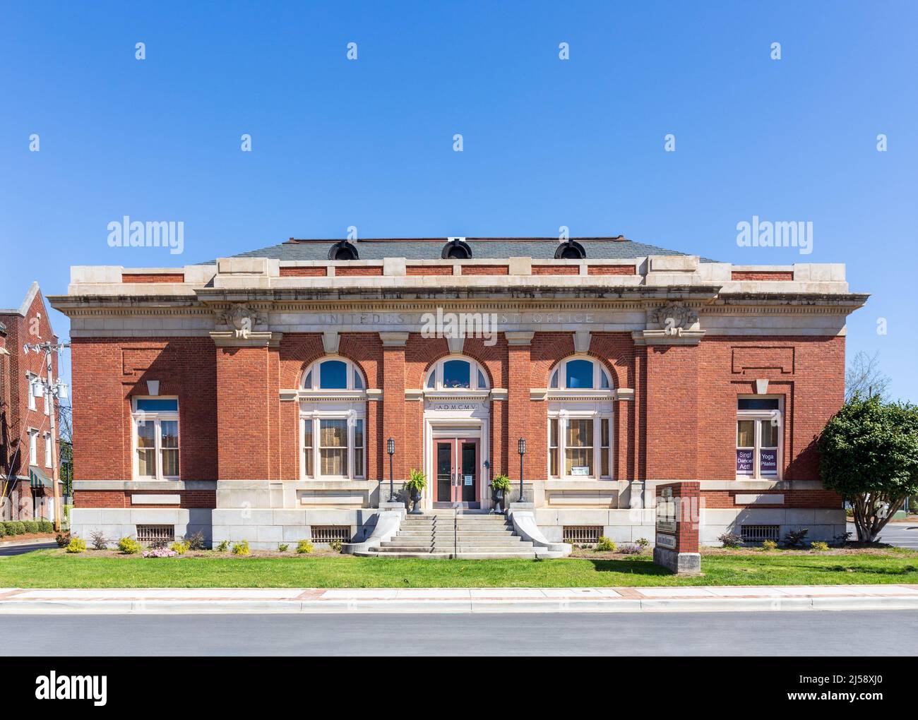 ROCK HILL, SC, USA10 APRIL 2022 Historic U.S. Post Office building