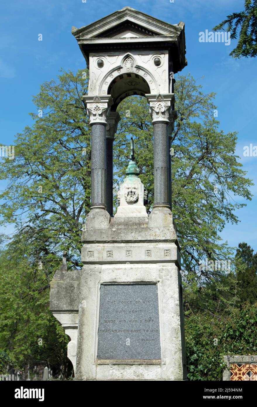 monument to alfred mellon at the grave of the 19th century violinist, composer and conductor at brompton cemetery, london, england Stock Photo