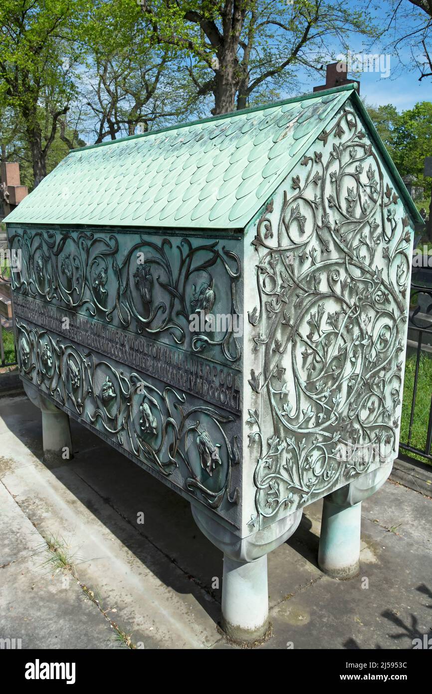 designed by edward burne-jones, the tomb of shipping magnate and art collector and patron, frederick leyland, brompton cemetery, london, england Stock Photo