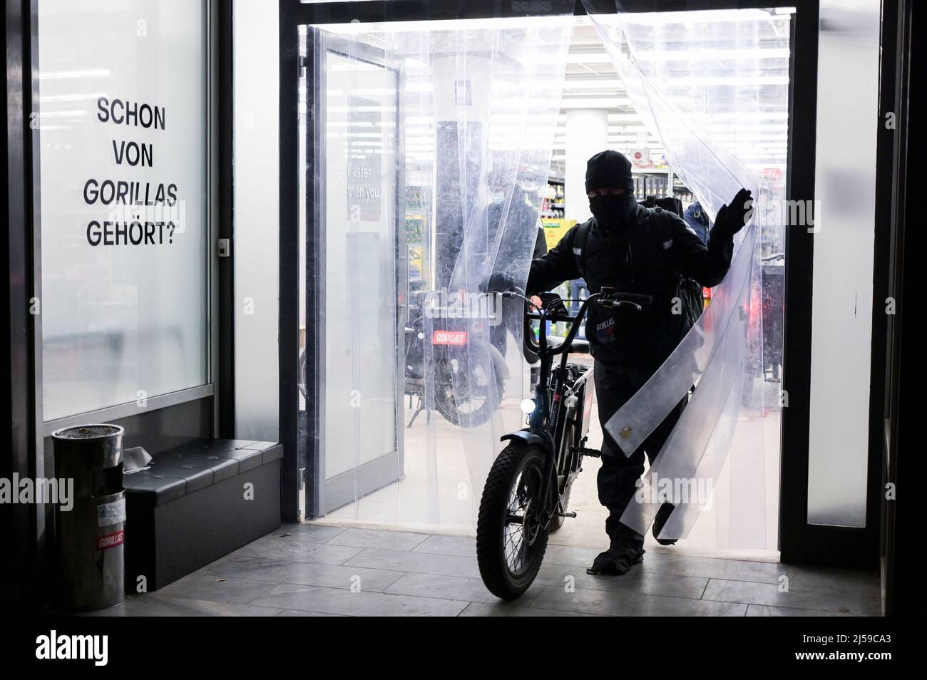 Germany, Hamburg, depot of food supplier and home delivery company