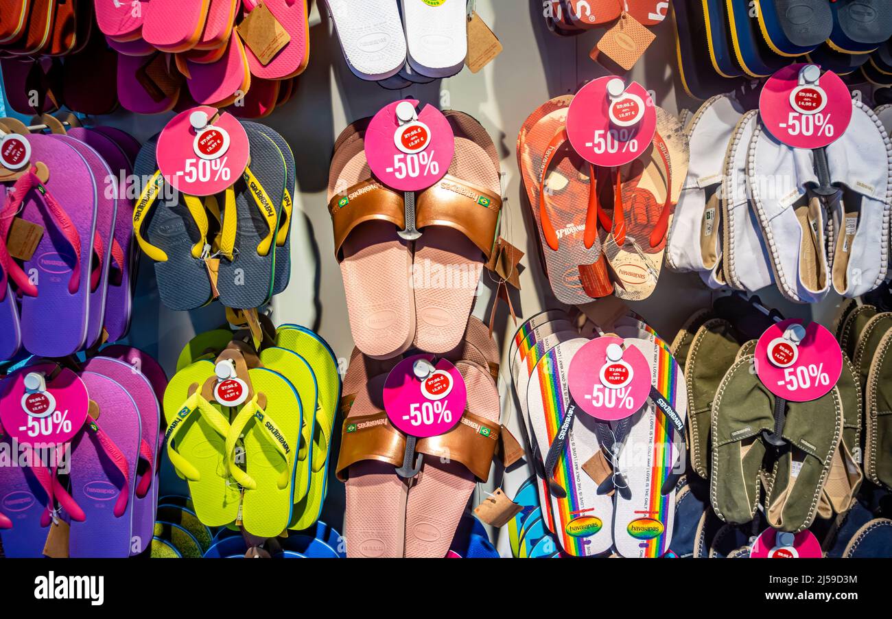 Havaianas spain sales
