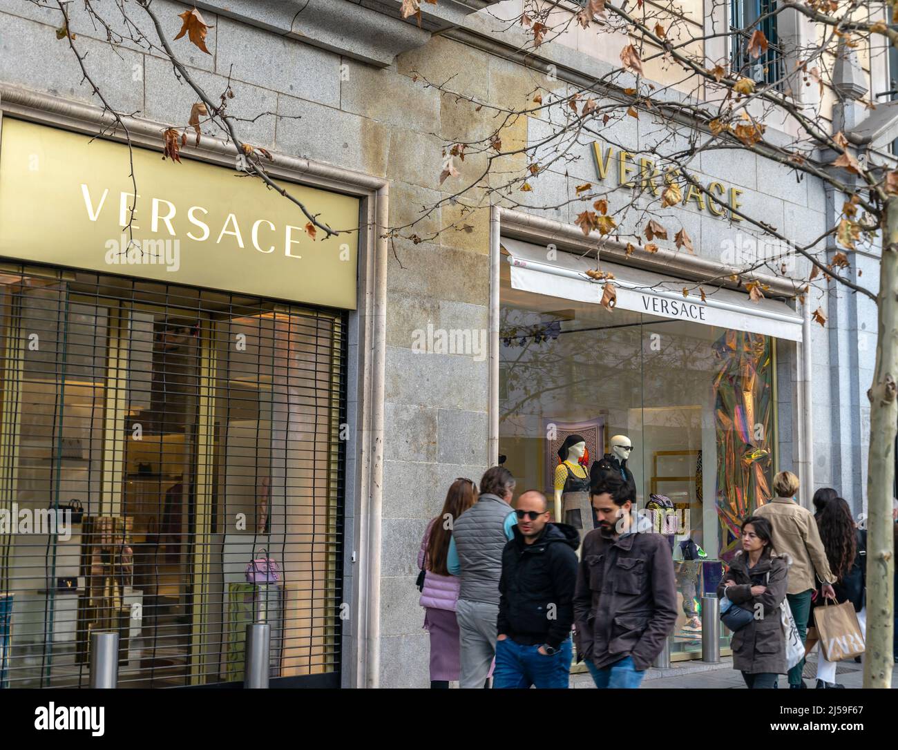 Versace store front, Calle de Serrano, Madrid, Spain Stock Photo - Alamy
