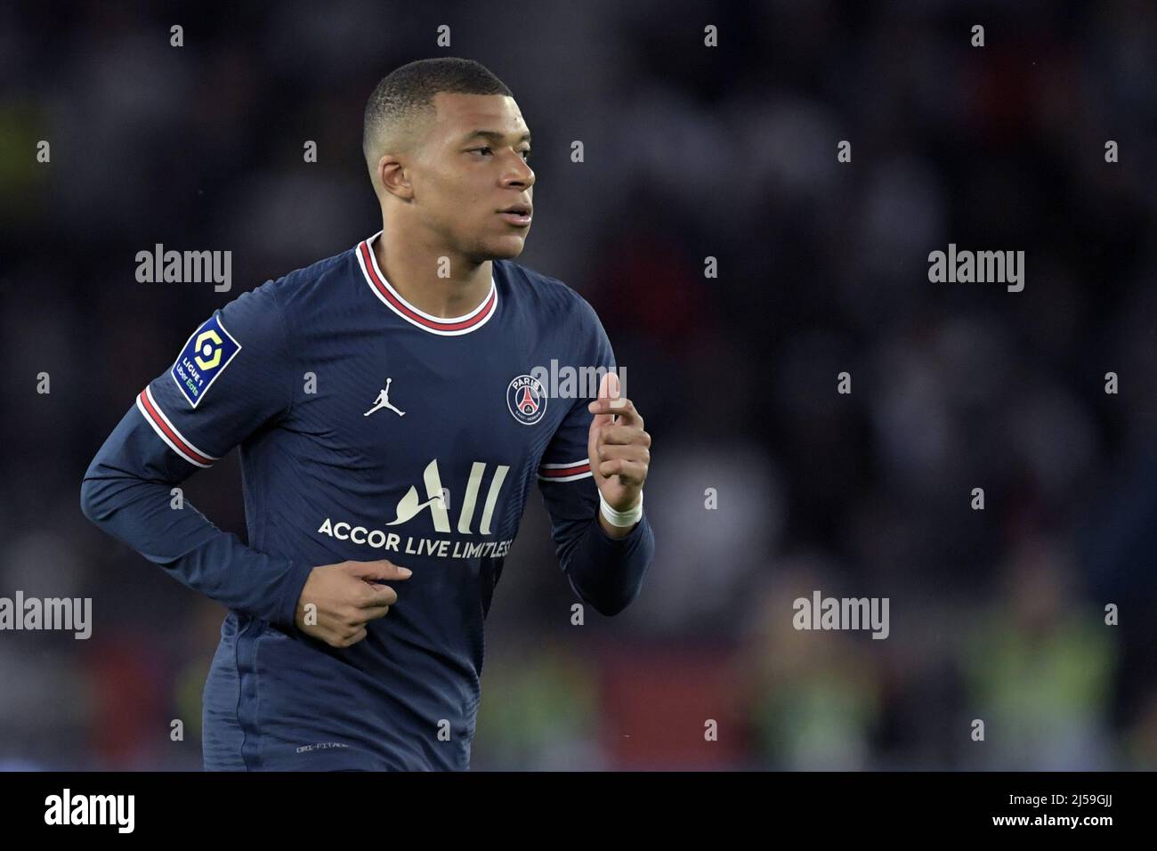 Paris Kylian Mbappe Of Paris Saint Germain During The French Ligue 1 Match Between Paris Saint Germain And Olympique Marseille At The Parc Des Princes In Paris France On April 17 22 Anp