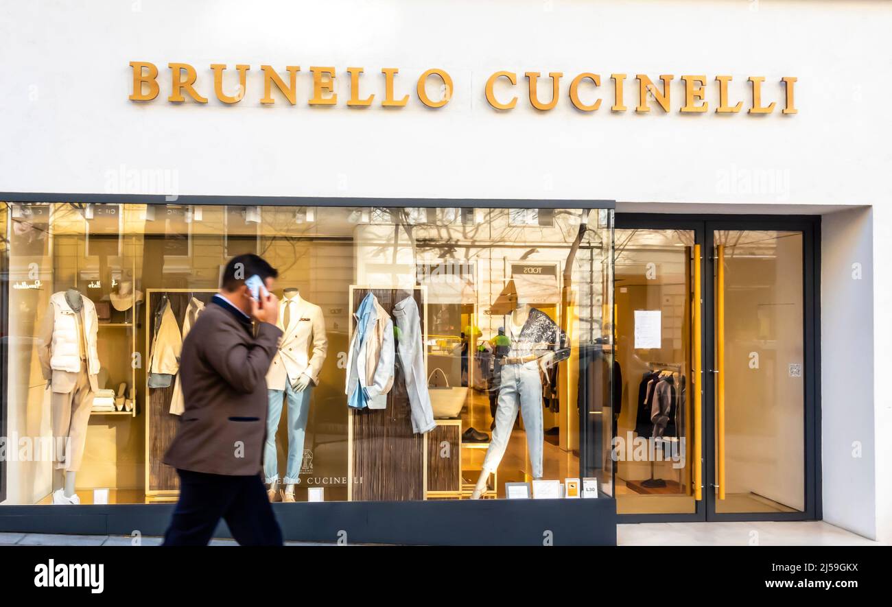 Brunello cucinelli madrid hi-res stock photography and images - Alamy