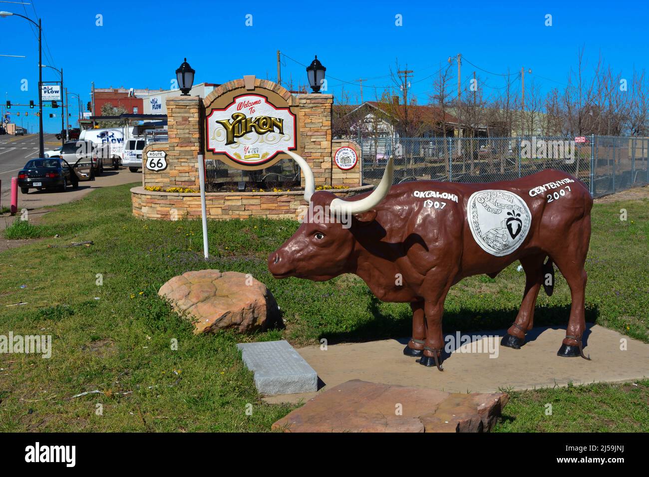 The symbol of Yukon on the legendary Route 66 in the US Stock Photo - Alamy