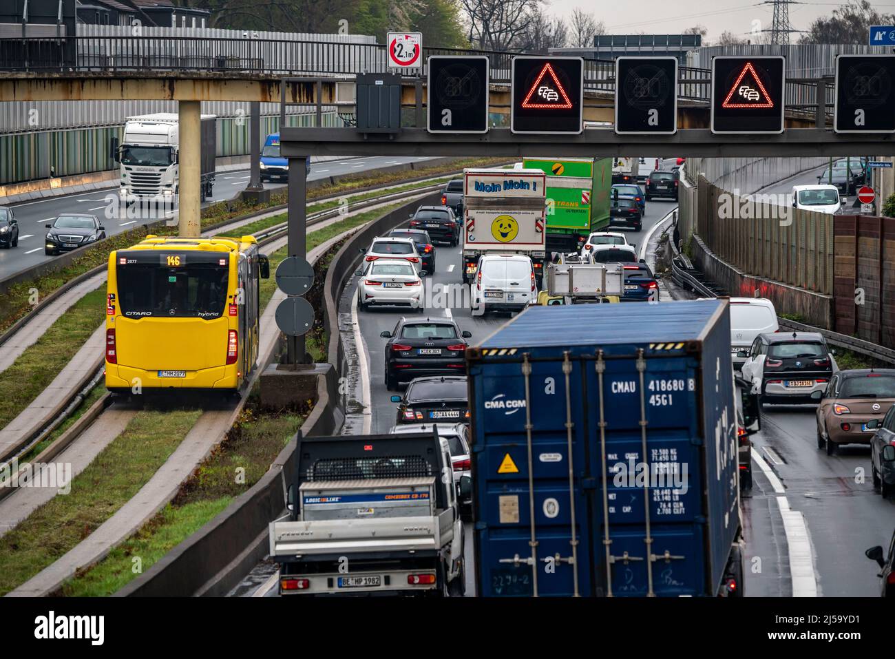 Traffic jam on the A40 motorway, Ruhrschnellweg, in Essen, traffic