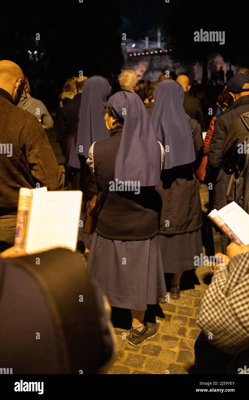 Easter ceremony and torchlight procession at the foot of the hill in