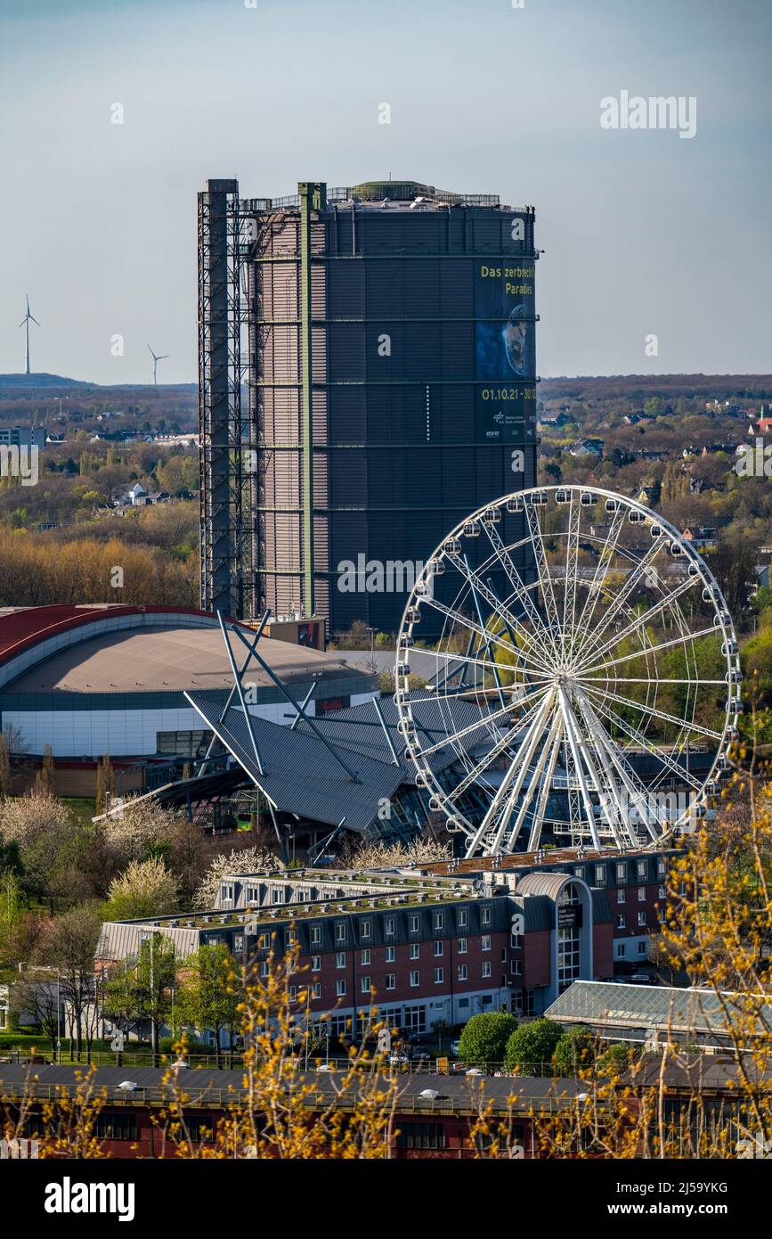 Neue Mitte Oberhausen, Gasometer exhibition hall, Ferris wheel at Westfield Centro shopping centre, Rudolf Weber Arena, NRW, Germany, Stock Photo
