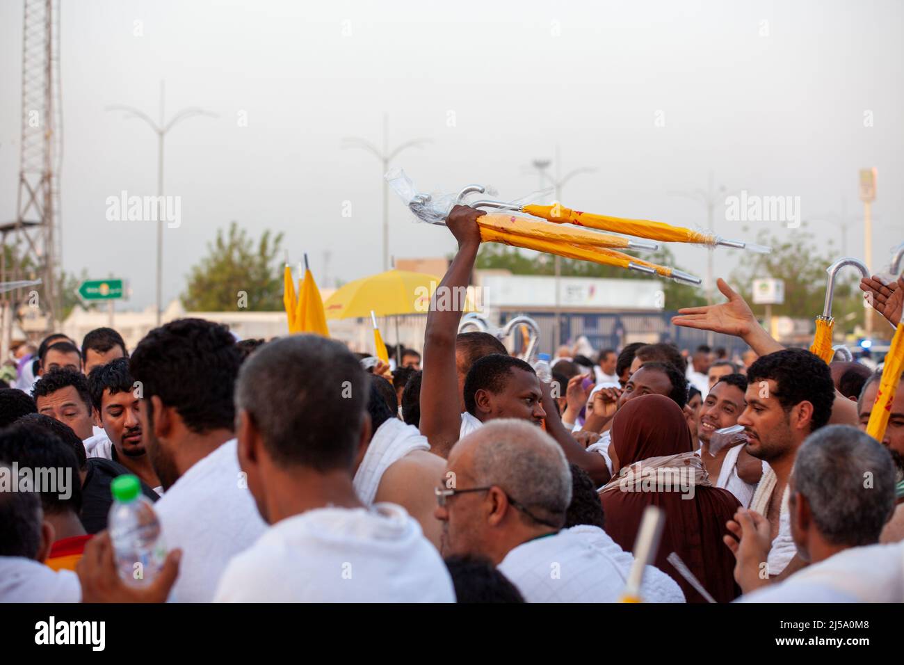 Pilgrims crowding in Arafat area during Hajj season in Makkah, Saudi Arabia Stock Photo