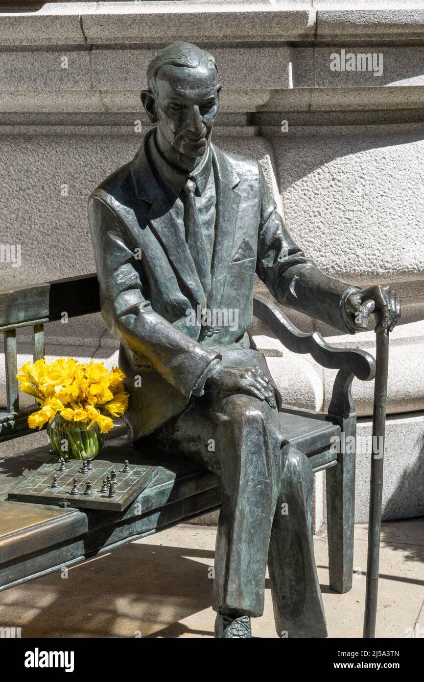 Statue of Lech Kaczynski in front of the Polish Consulate General in Murray Hill, New York City