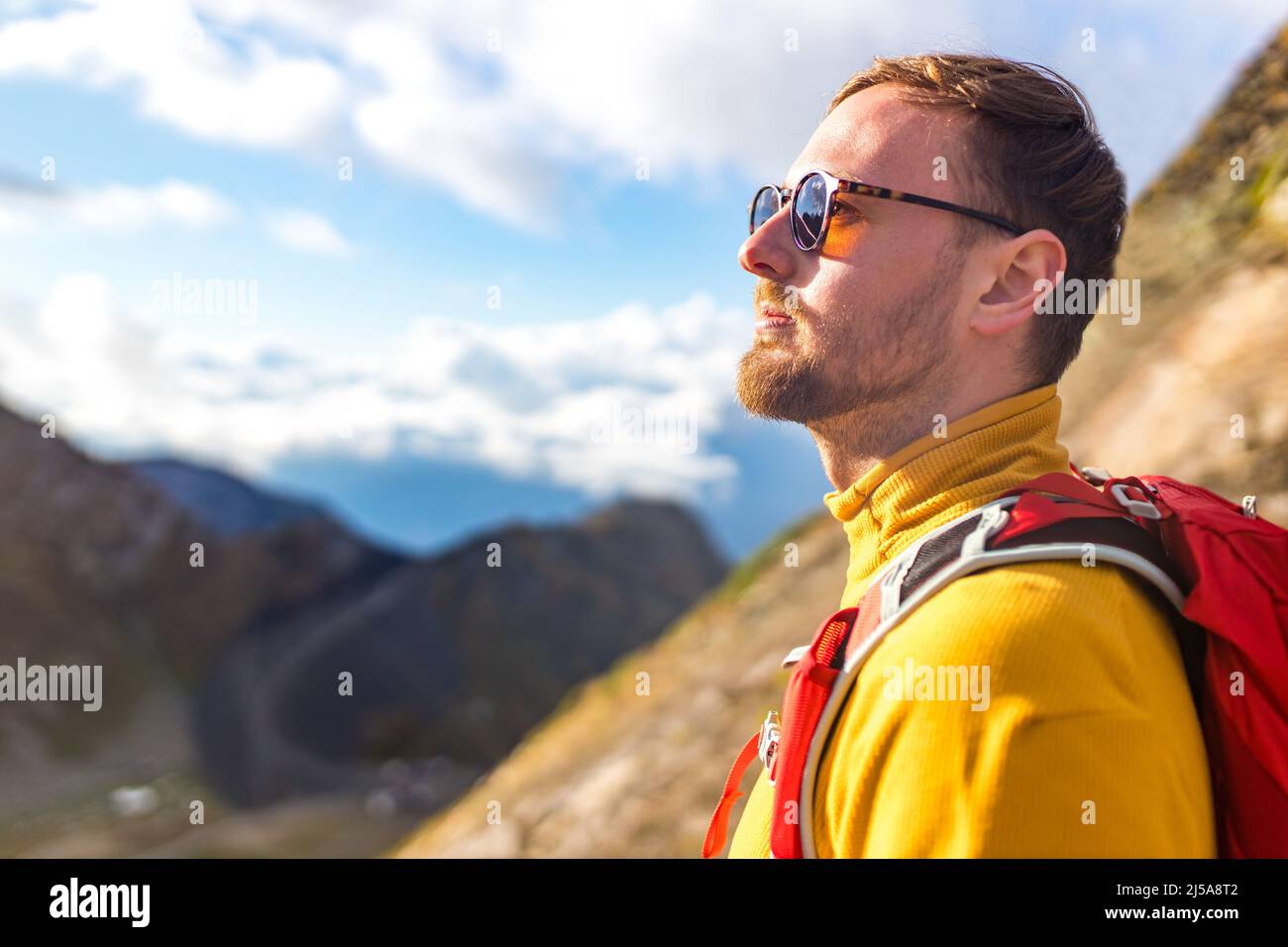 Man on top mountain conceptual hi-res stock photography and images - Alamy