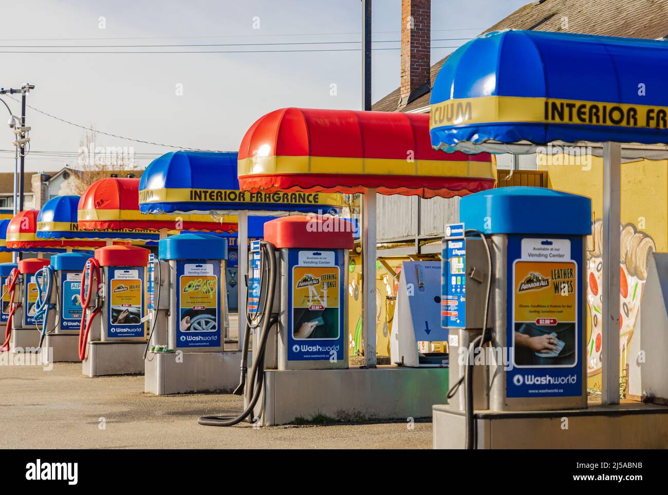 Car wash self-service waiting for customers. Vacuum cleaning with carwash  hand service. Vehicle wash soap, foam on cleaner station-April 11,2022-Lang  Stock Photo - Alamy