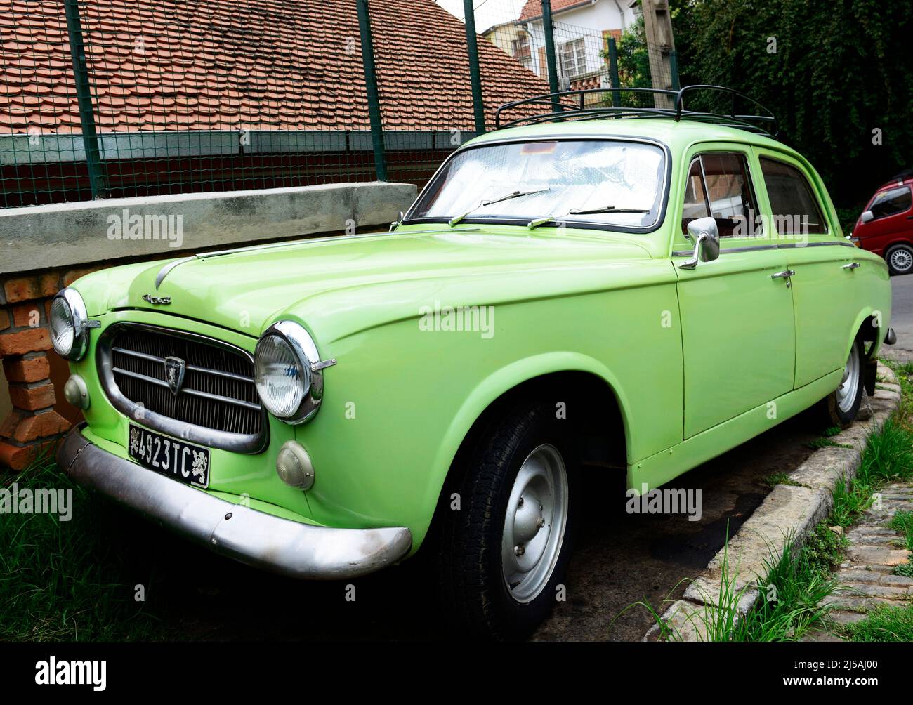 Peugeot 403 hi-res stock photography and images - Alamy