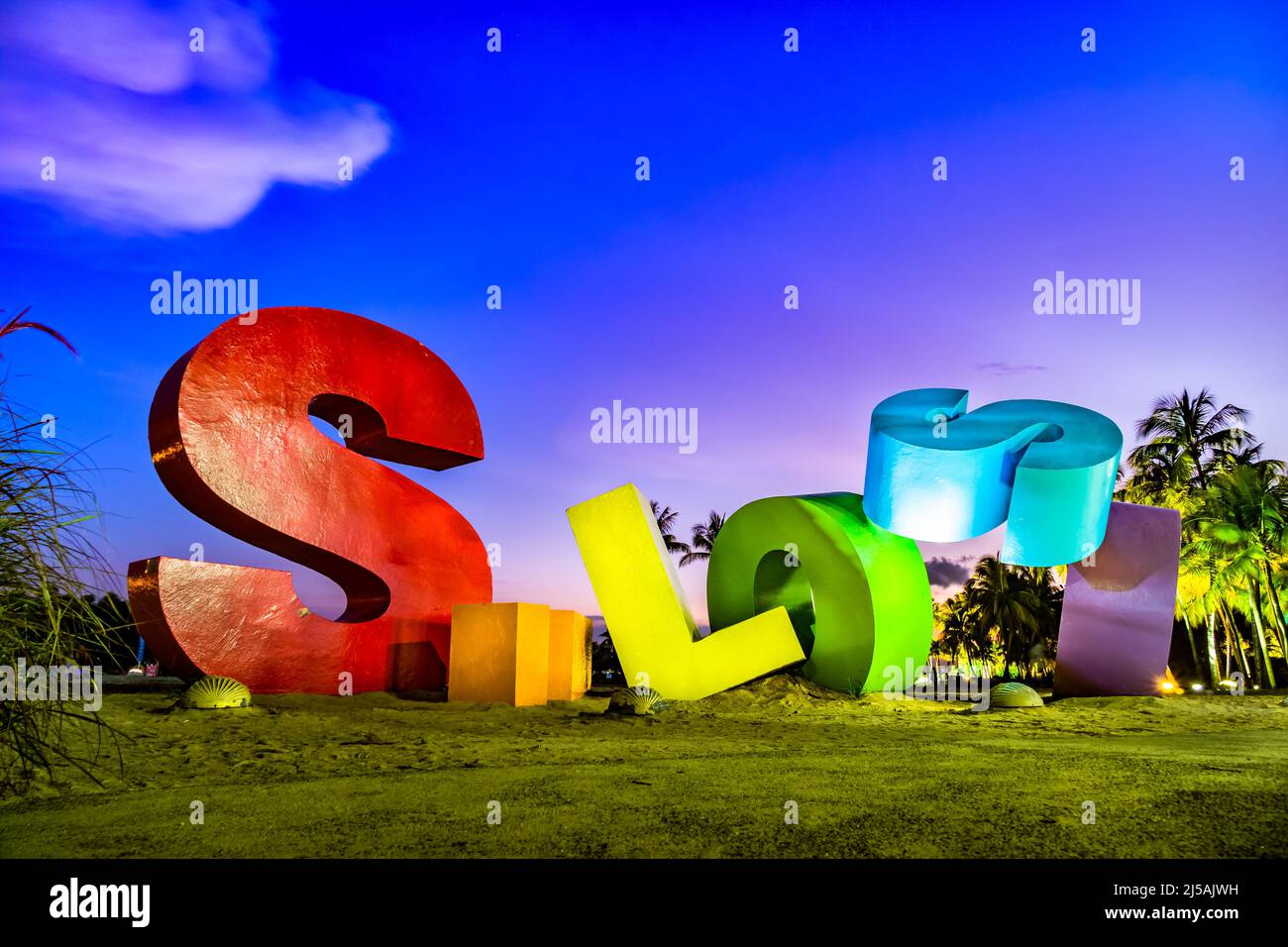 Sentosa logo hi-res stock photography and images - Alamy