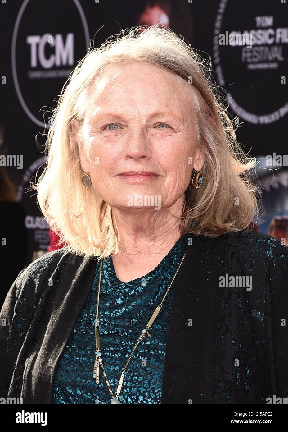 Tess Harper walking on the red carpet at the 2022 TCM Classic Film