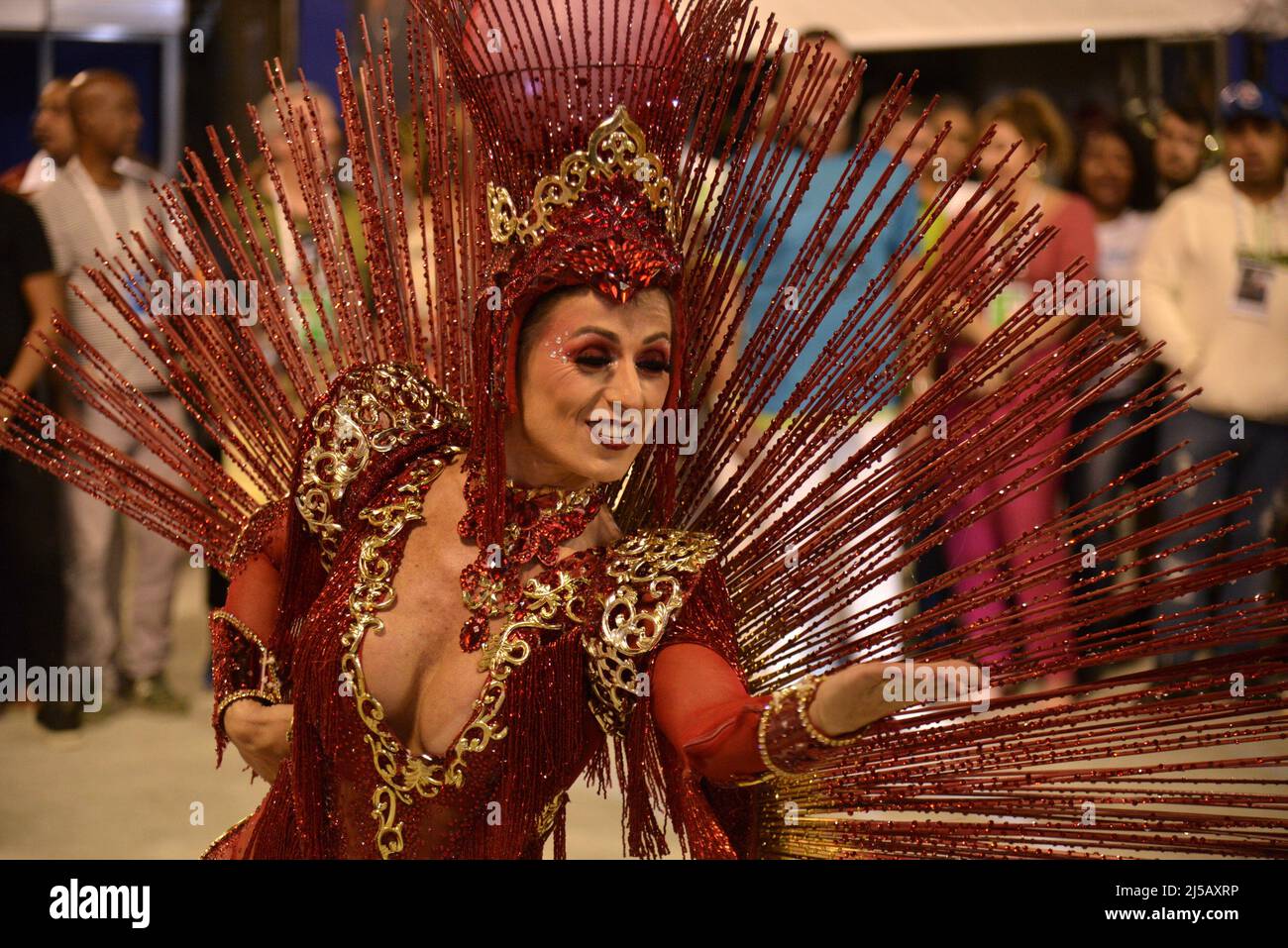 Rio De Janeiro Brazil 21st Apr 22 Int Rio De Janeiro Carnival Parade Of The Rio De Janeiro Gold Series Samba Schools April 22 22 Rio De Janeiro Brazil Parades Of The