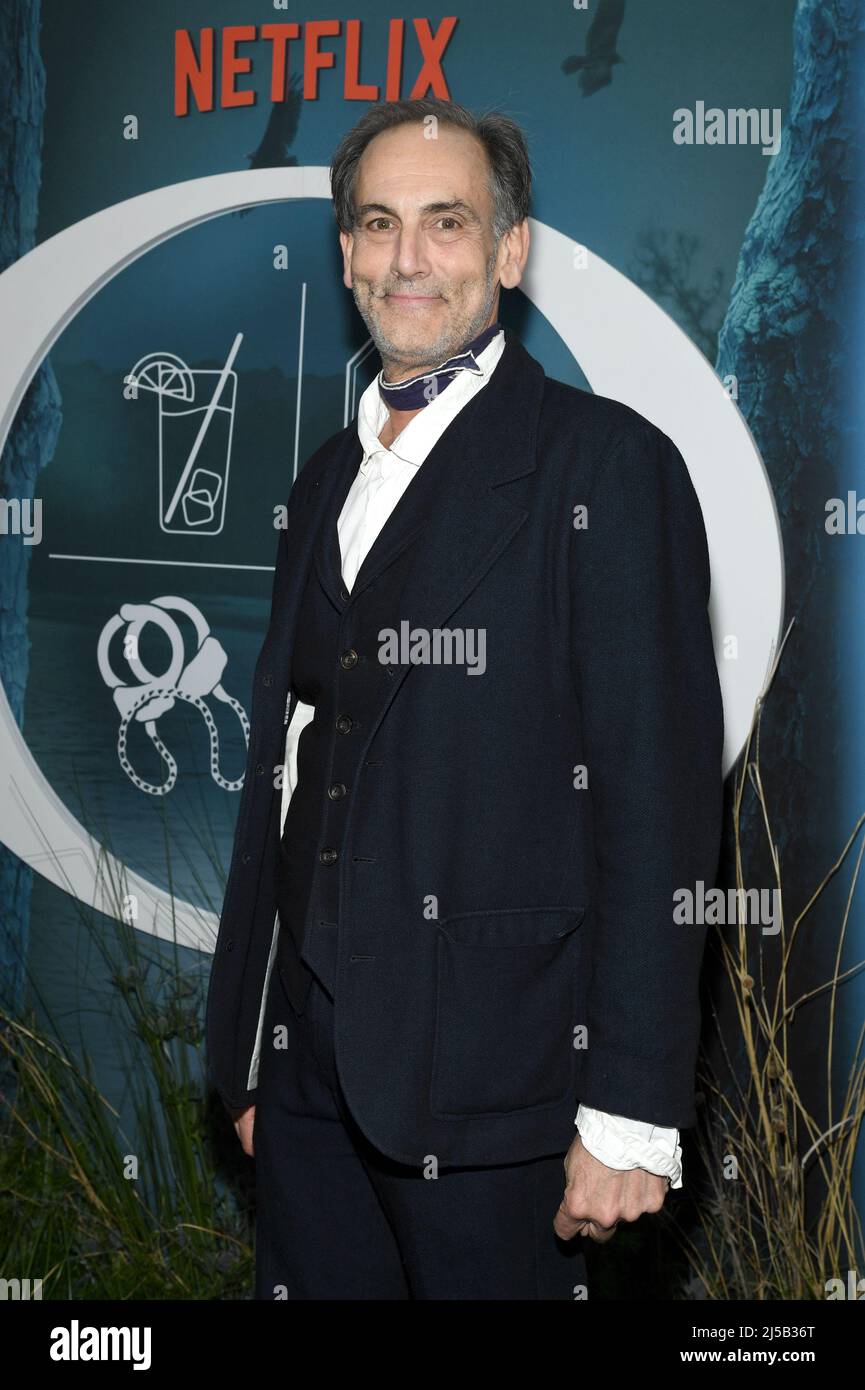 Smile movie 2022 hires stock photography and images Alamy