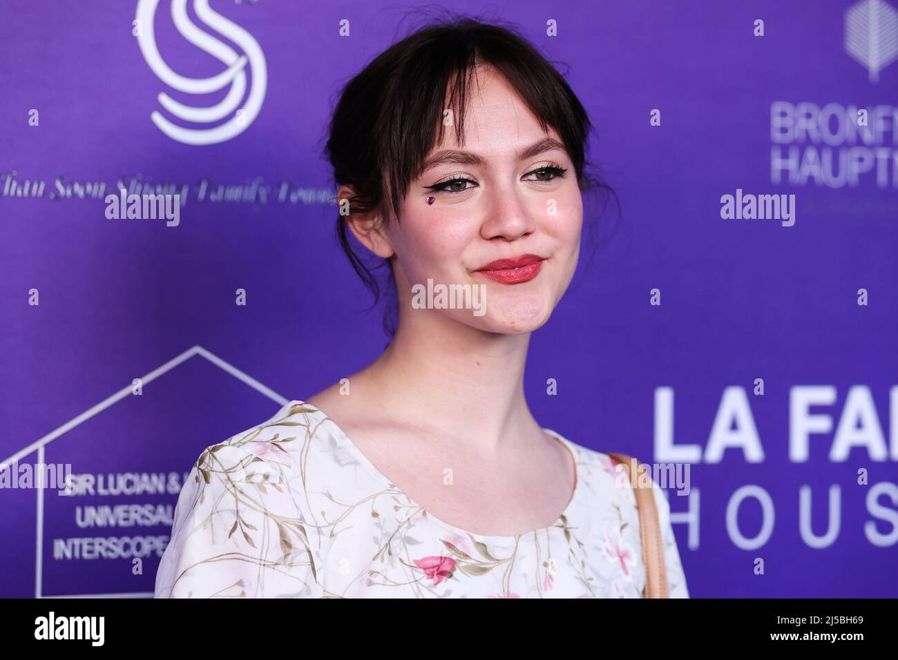 Hollywood, USA. 21st Apr, 2022. WEST HOLLYWOOD, LOS ANGELES, CALIFORNIA, USA - APRIL 21: American actress Iris Apatow arrives at the LA Family Housing (LAFH) Awards 2022 held at the Pacific Design Center on April 21, 2022 in West Hollywood, Los Angeles, California, United States. (Photo by Xavier Collin/Image Press Agency) Credit: Image Press Agency/Alamy Live News Stock Photo