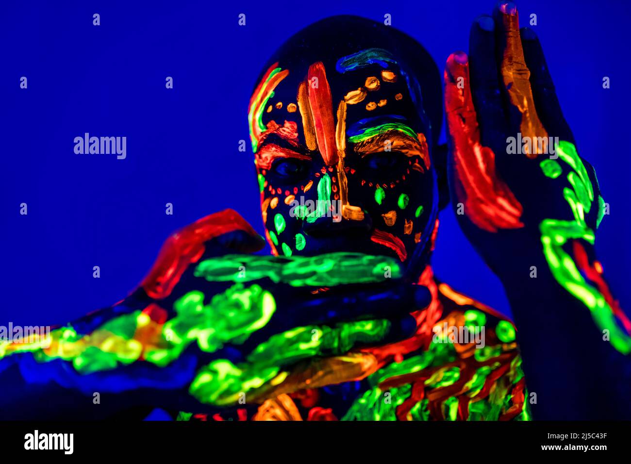 Uv paint man hi-res stock photography and images - Alamy