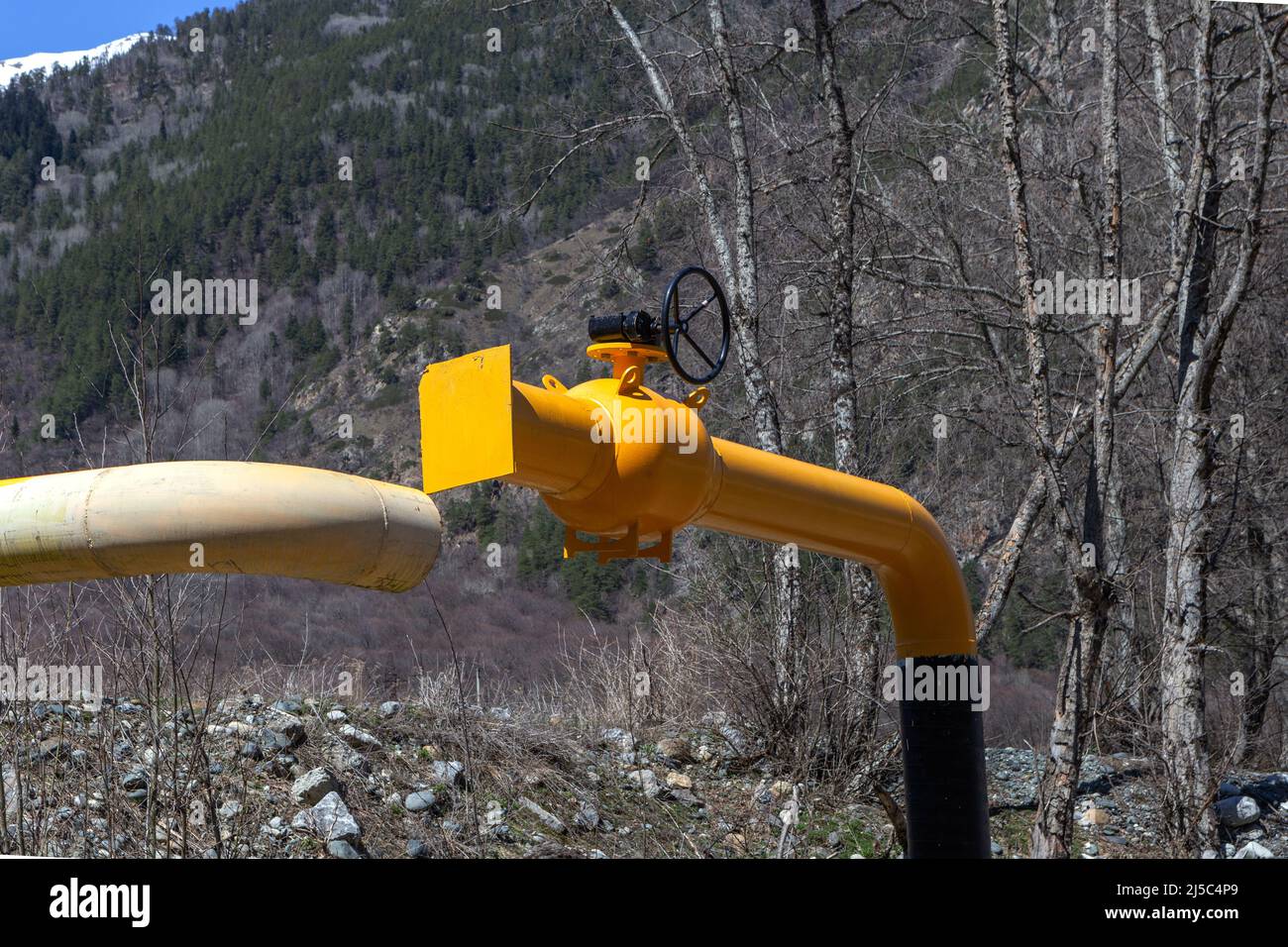 the gas pipe with a valve is closed with a plug and cut off from the