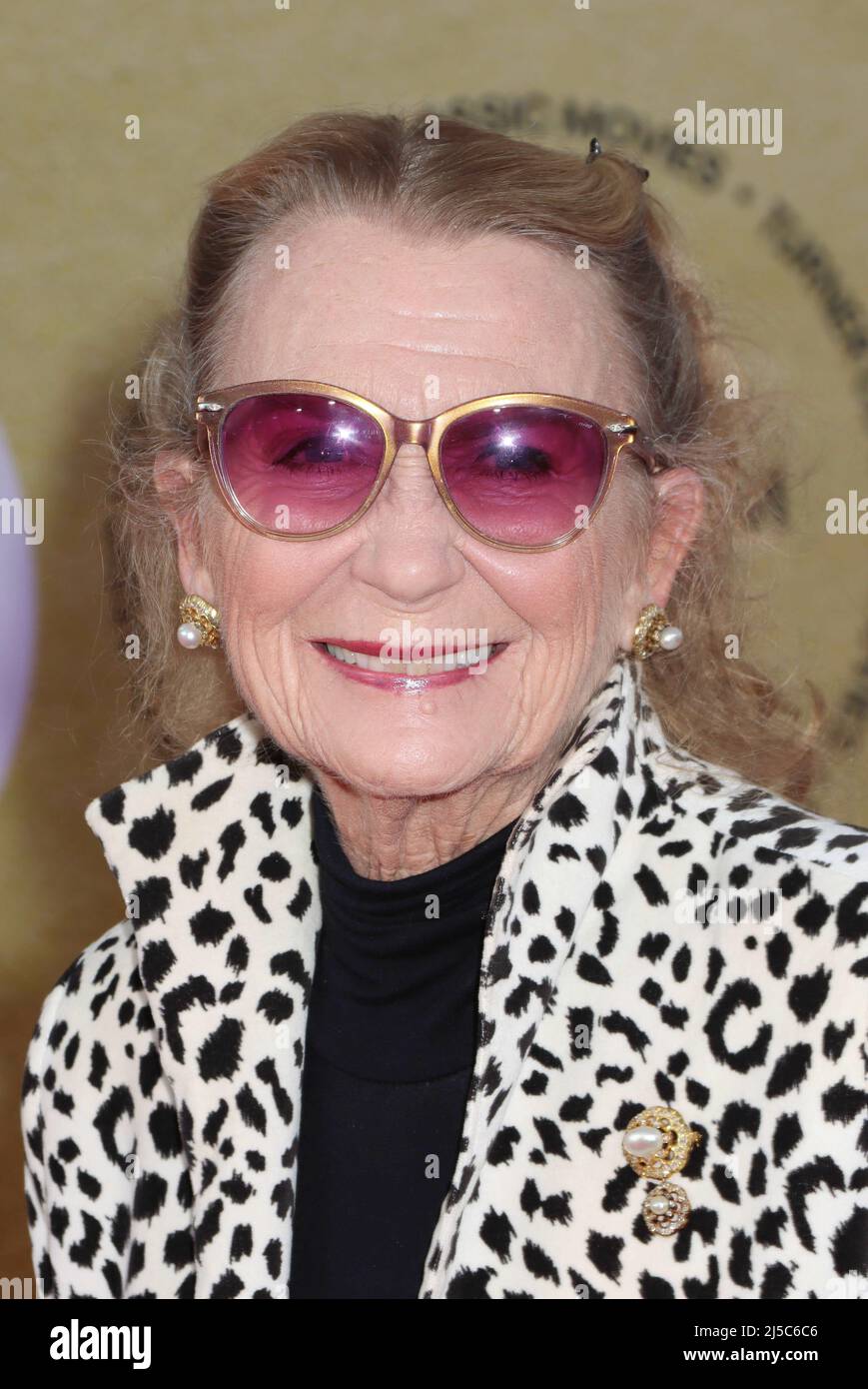 Los Angeles, USA. 21st Apr, 2022. Juliet Mills 2022/04/21 The 40th Anniversary Screening of “E.T. the Extra-Terrestrial” held at TCL Chinese Theatre in Hollywood, CA, Credit: Cronos/Alamy Live News Stock Photo