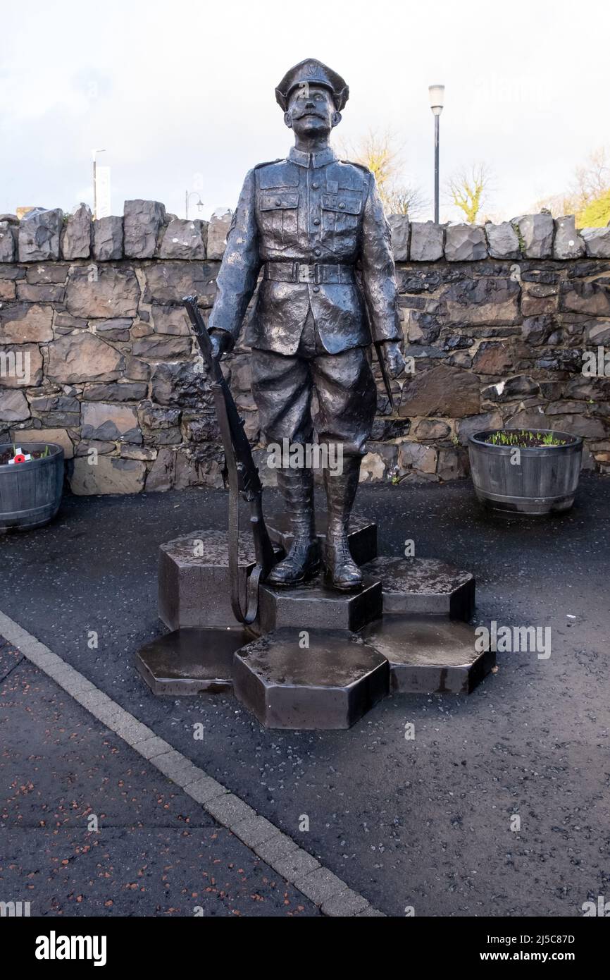 Statue in Bushmills County Antrim commemorating Rifleman Robert Quigg VC winner of the Victoria Cross for his service at the Battle of the Somme in WW Stock Photo