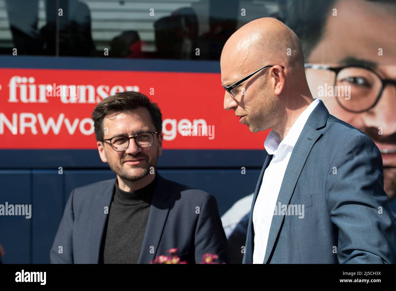 Thomas KUTSCHATY, top candidate of the NRW SPD and chairman of the SPD state parliamentary group, and SPD top candidate for the 2022 state elections, and the local constituency candidate Christian OBROK, in Kirchlengern/Stift Quernheim on April 20th, 2022. Stock Photo