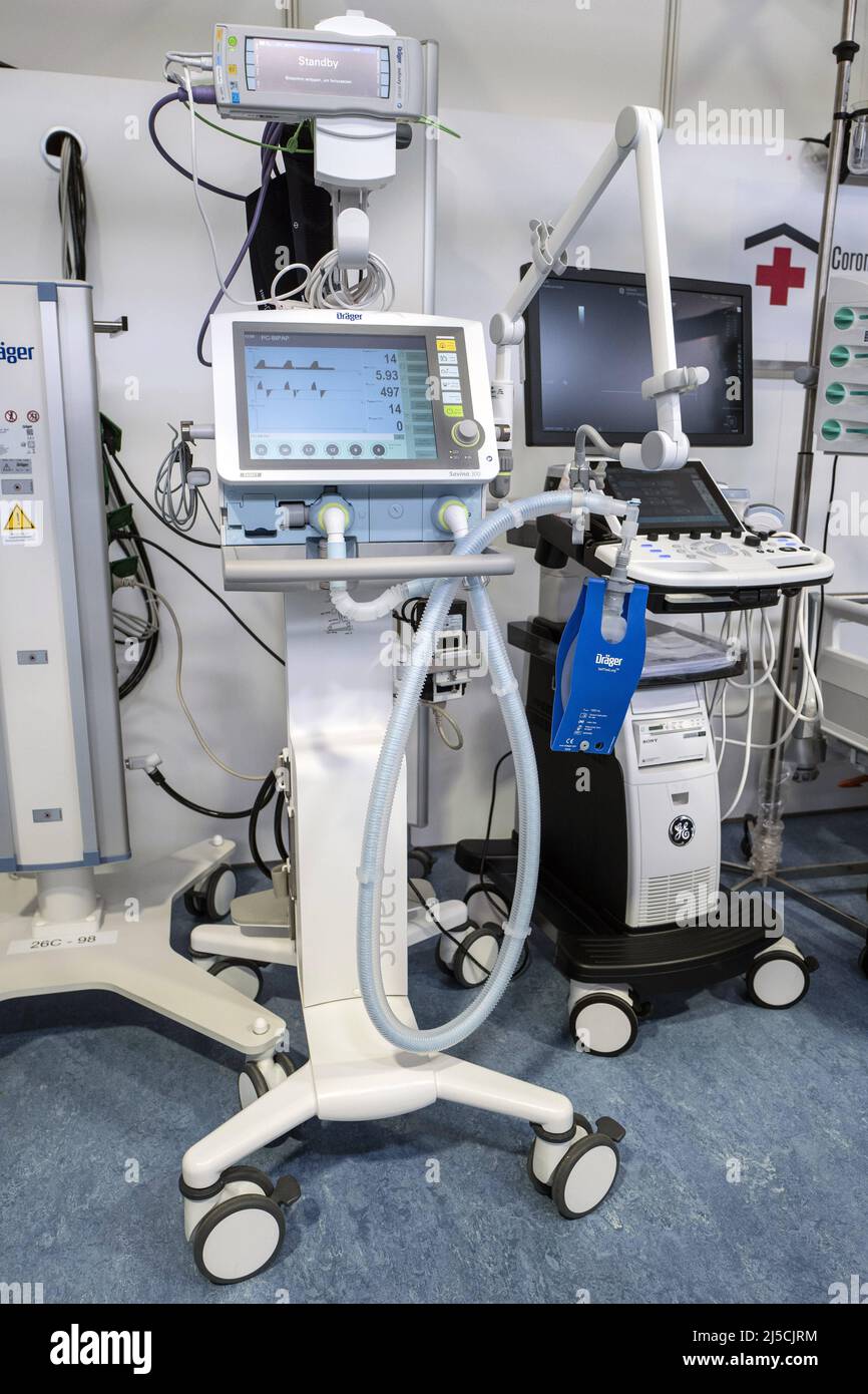 Germany, Berlin, 14.05.2020. Corona treatment center Jaffestrasse in Berlin  on 14.05.2020. Ventilator Savina 300 Select of the company Draeger AG in  the intensive care unit.in the intensive care unit. The Corona treatment