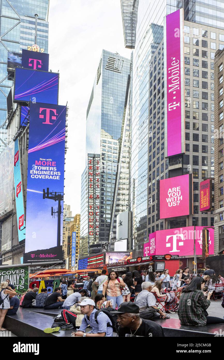 USA, New York, Aug. 31, 2019. T-Mobile advertising in Times Square in Manhattan on Aug. 31, 2019. [automated translation] Stock Photo