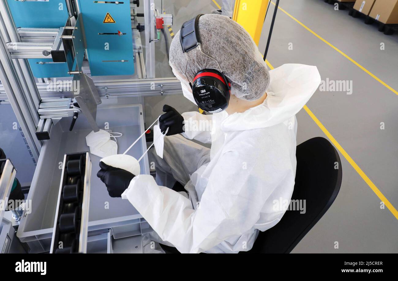 Berlin, DEU,15.09.2020 - Start of industrial mass production of FFP2 protective masks at Berlin Karl Rabofsky GmbH. In the future, up to 1 million protective masks are to be produced monthly at this plant.Berlin, DEU,15.09.2020 - Start of industrial mass production of FFP2 protective masks at Berlin Karl Rabofsky GmbH. In the future, up to 1 million protective masks are to be produced monthly at this plant. [automated translation] Stock Photo