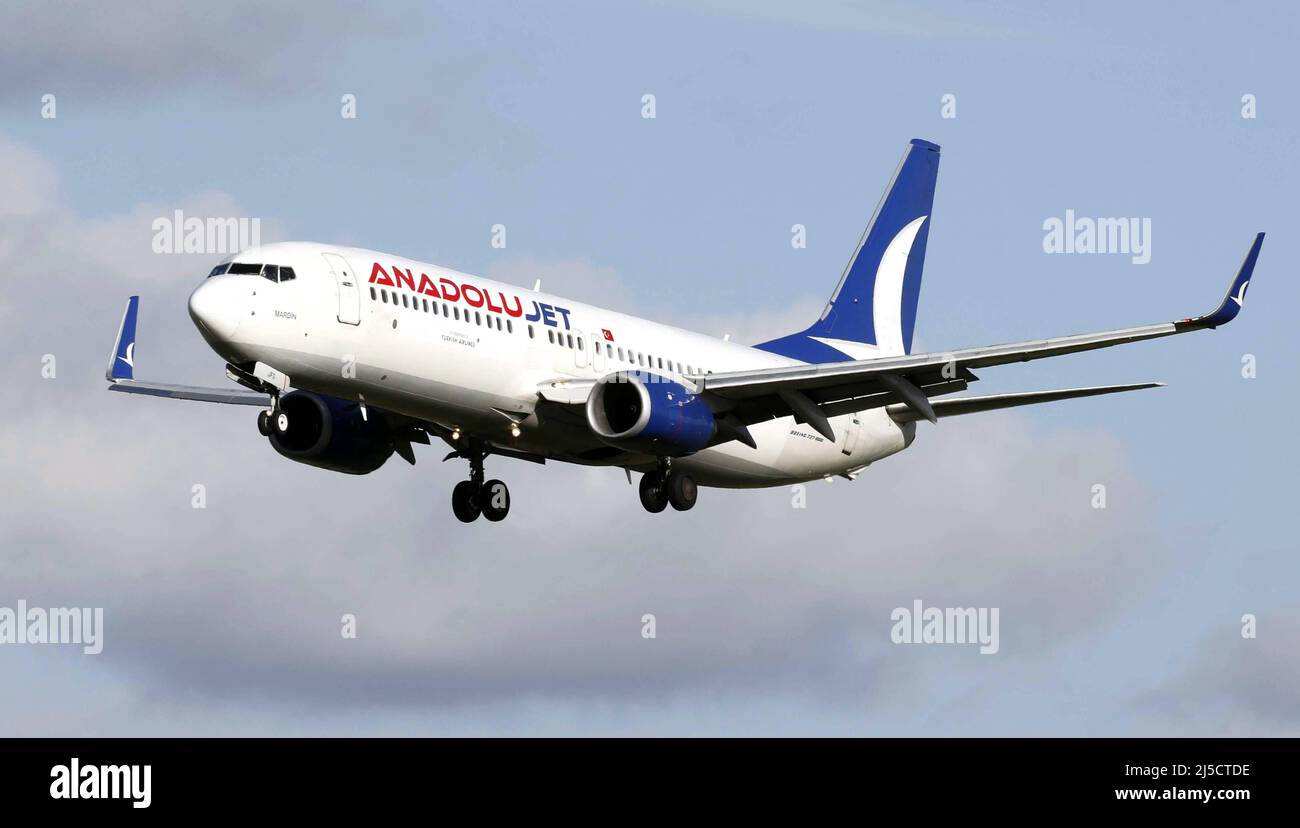 Berlin, DEU, 04.11.2020 - An Anadolu Jet aircraft on approach. [automated translation] Stock Photo