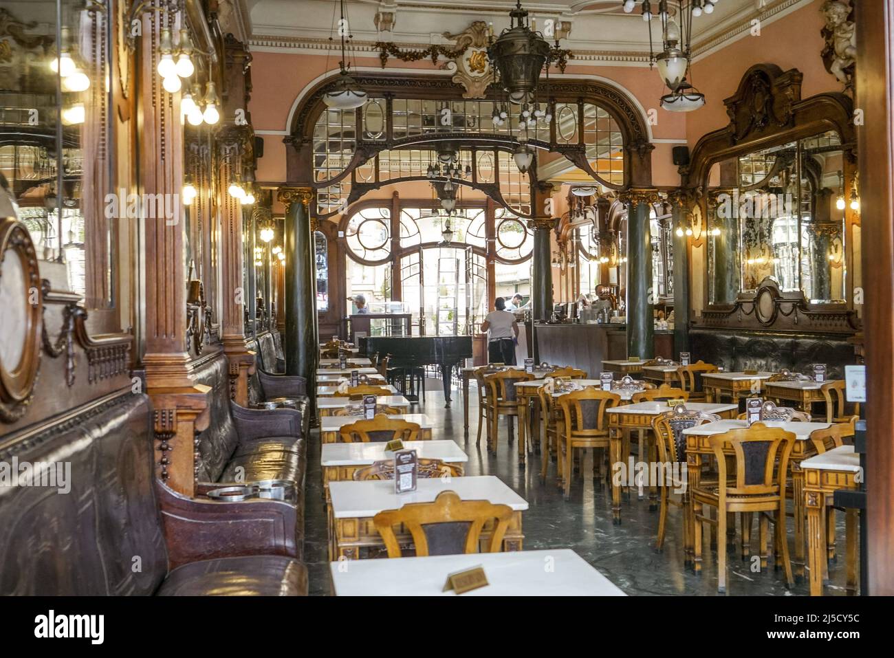 Portugal, Porto, 25.07.2020. Cafe Majestic in Porto on 25.07.2020. Cafe Majestic is a historic cafe in Porto. The building dates back to the Art Nouveau period and is reminiscent of the Parisian cafes of the time. The cafe experienced decades of decline until 1983, when it was classified as a building of national historic interest. After extensive restoration work, it reopened in July 1994 in its original Belle Époque style. Since the 1980s it has become an icon of Porto. [automated translation] Stock Photo