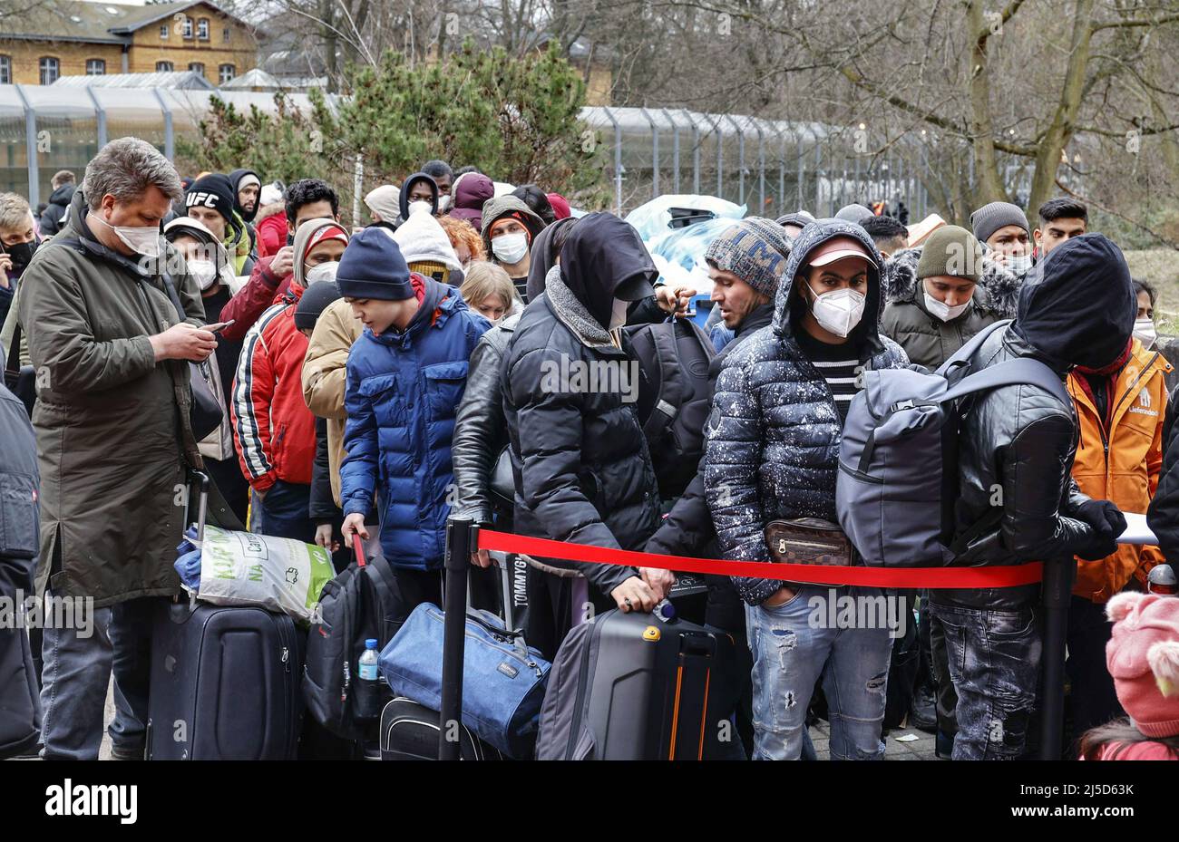 Berlin, 04.03.2022 - Heavy rush of refugees from Ukraine at the Berlin Central Arrival Center. Here, the war refugees are registered, health care is provided and accommodation is organized. [automated translation] Stock Photo