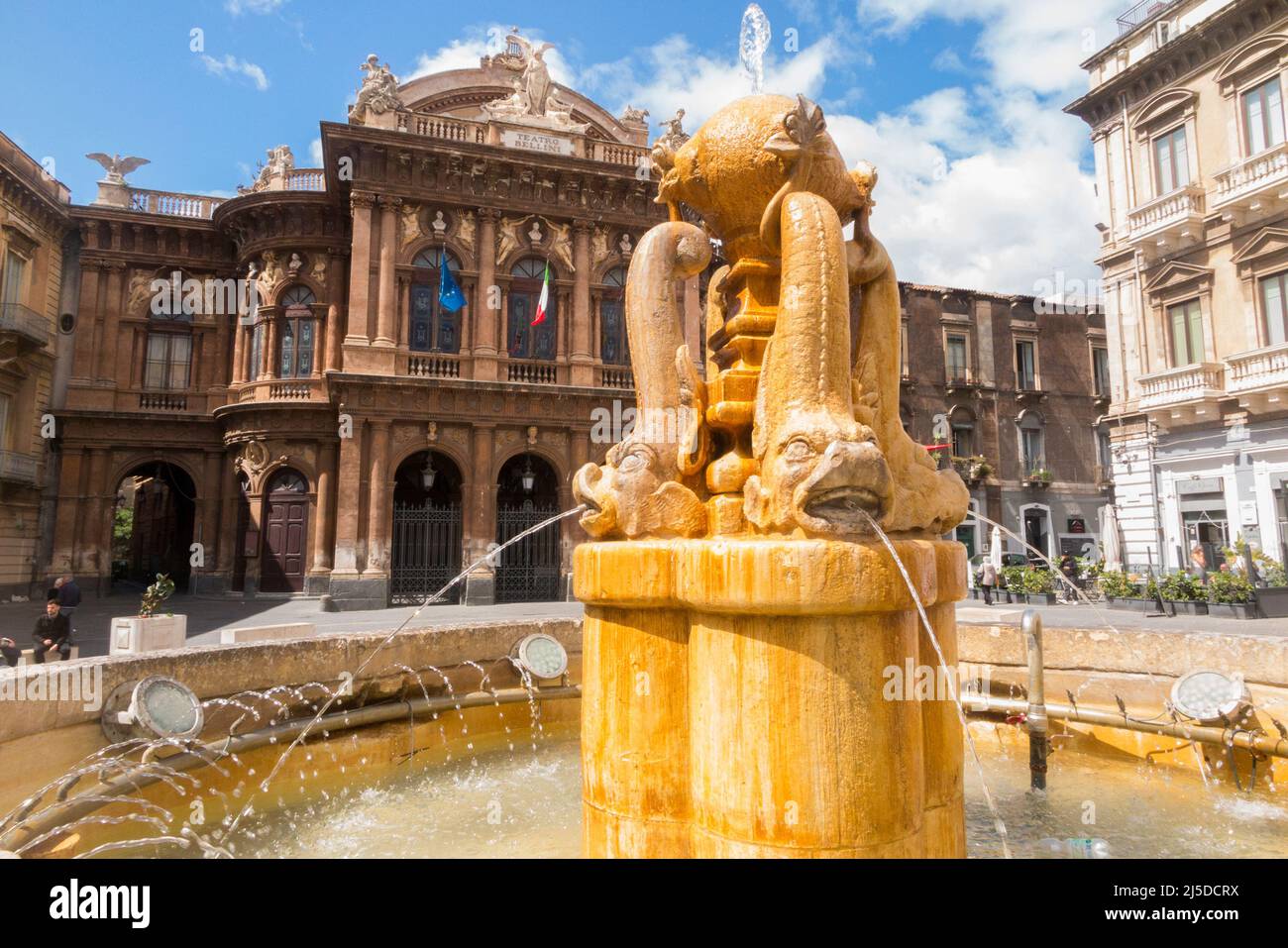 Fontana dei delfini hires stock photography and images Alamy