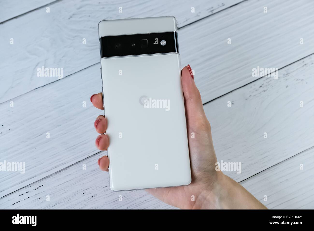 Google Pixel 6 Pro in cloudy white color Stock Photo - Alamy