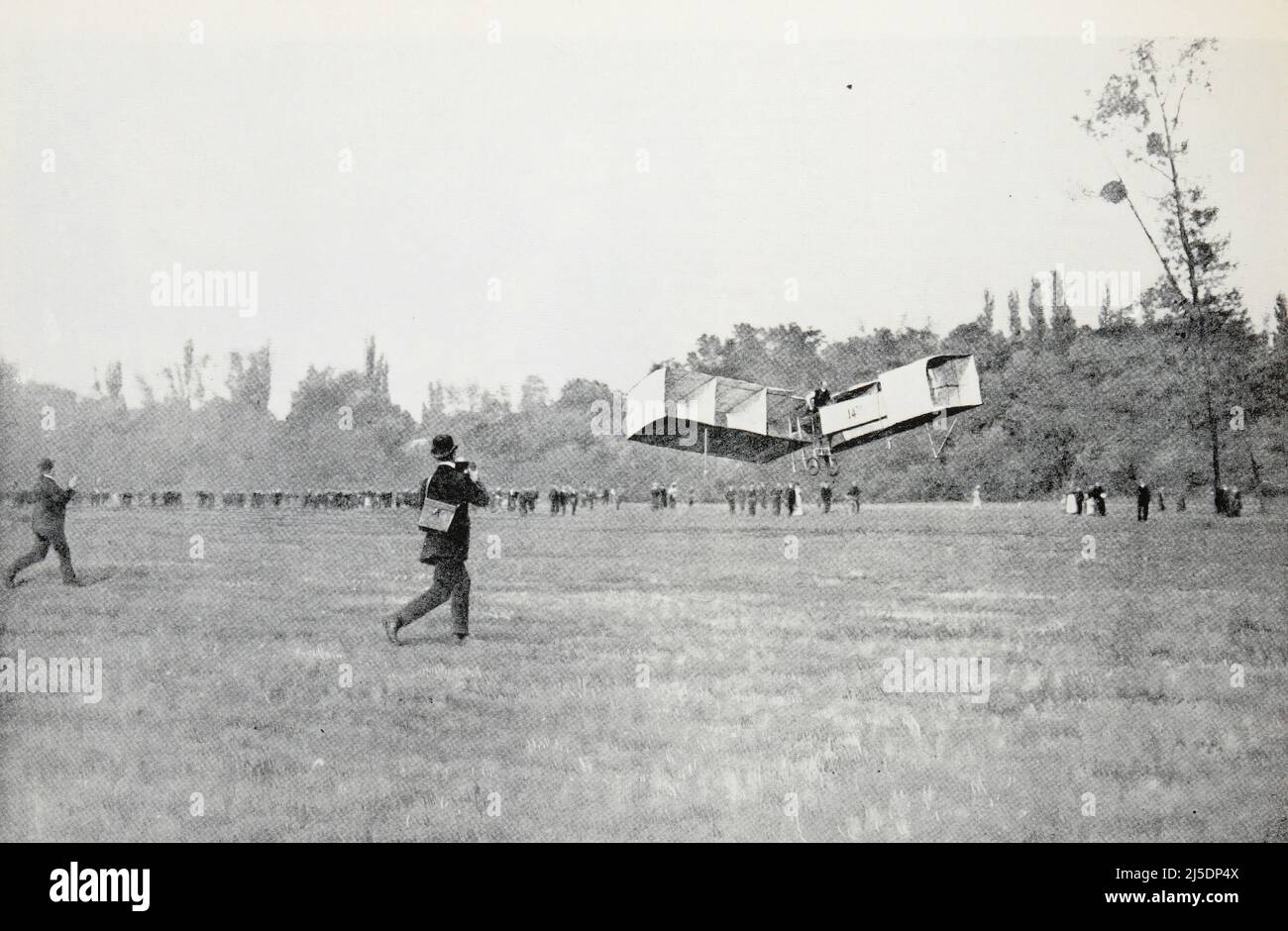 Eng translation " A MEMORABLE MOMENT IN AIR NAVIGATION HISTORY. — The