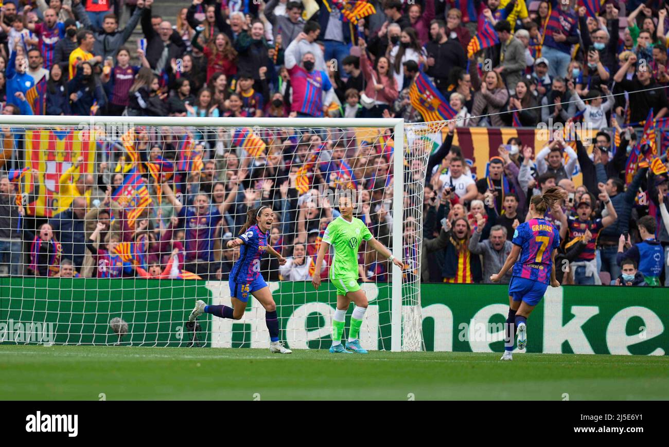 Nou Camp, Barcelona, Spain. 22nd Apr, 2022. Aitana BonmatÃ- of FC