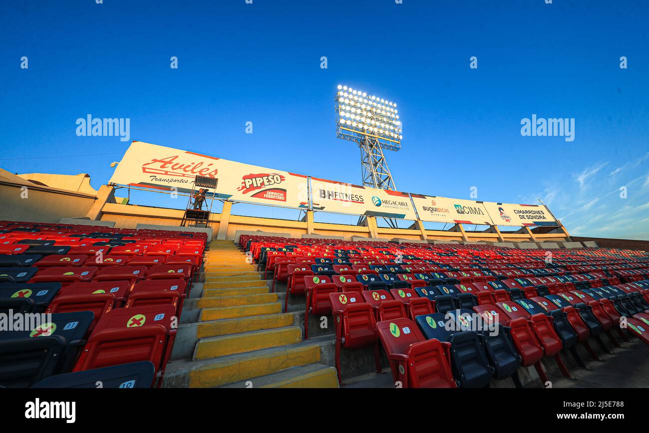Vista general del estadio de fútbol hires stock photography and images