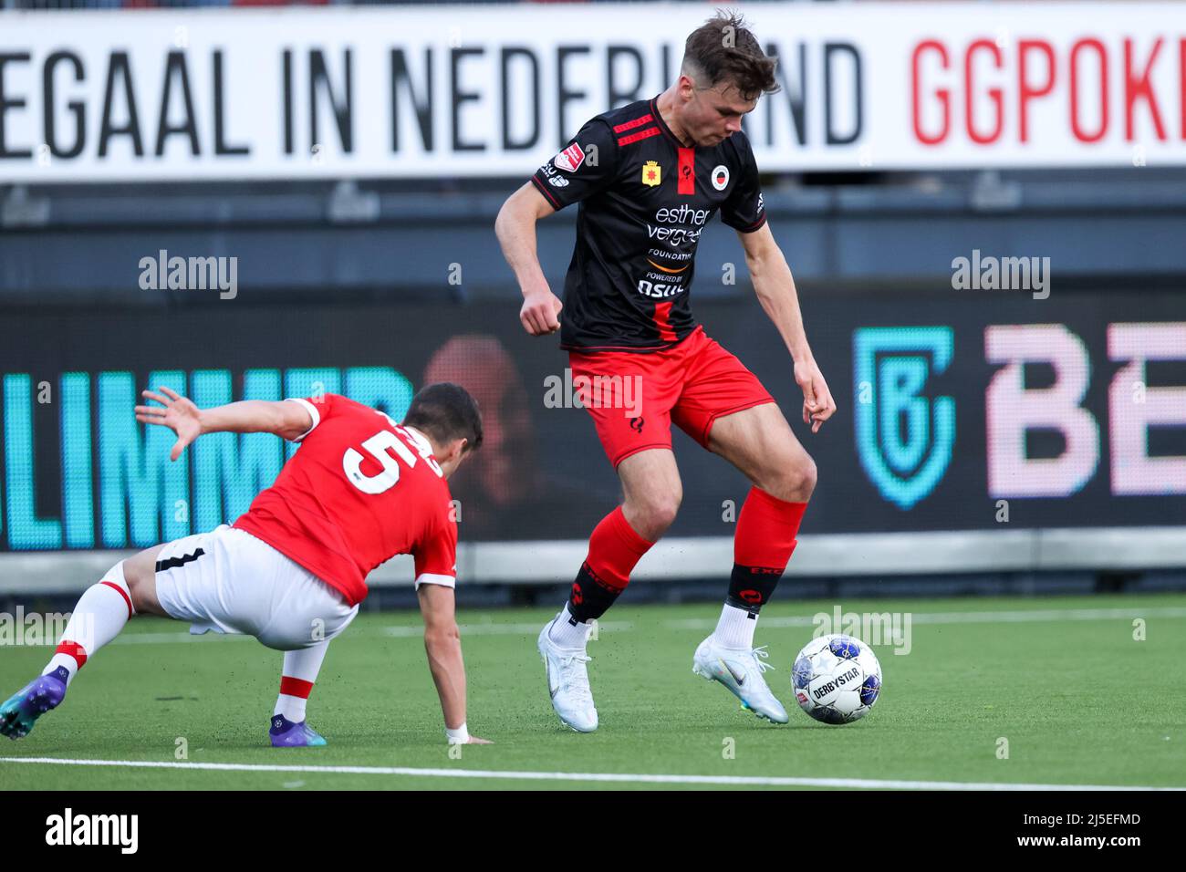 ROTTERDAM, NETHERLANDS - APRIL 22: Thijs Dallinga of Excelsior Rotterdam dribbles with the ball during the Dutch Keukenkampioendivisie match between Excelsior Rotterdam and Jong AZ at the Van Donge & De Roo Stadion on April 22, 2022 in Rotterdam, Netherlands (Photo by Herman Dingler/Orange Pictures) Credit: Orange Pics BV/Alamy Live News Stock Photo
