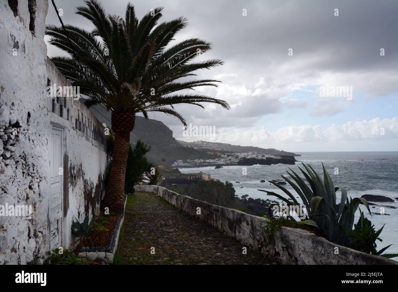 Whitewashed homes in the area of Las Aguas, in the town of San Juan de la Rambla, on the northern Atlantic coast of Tenerife, Canary Islands, Spain. Stock Photo