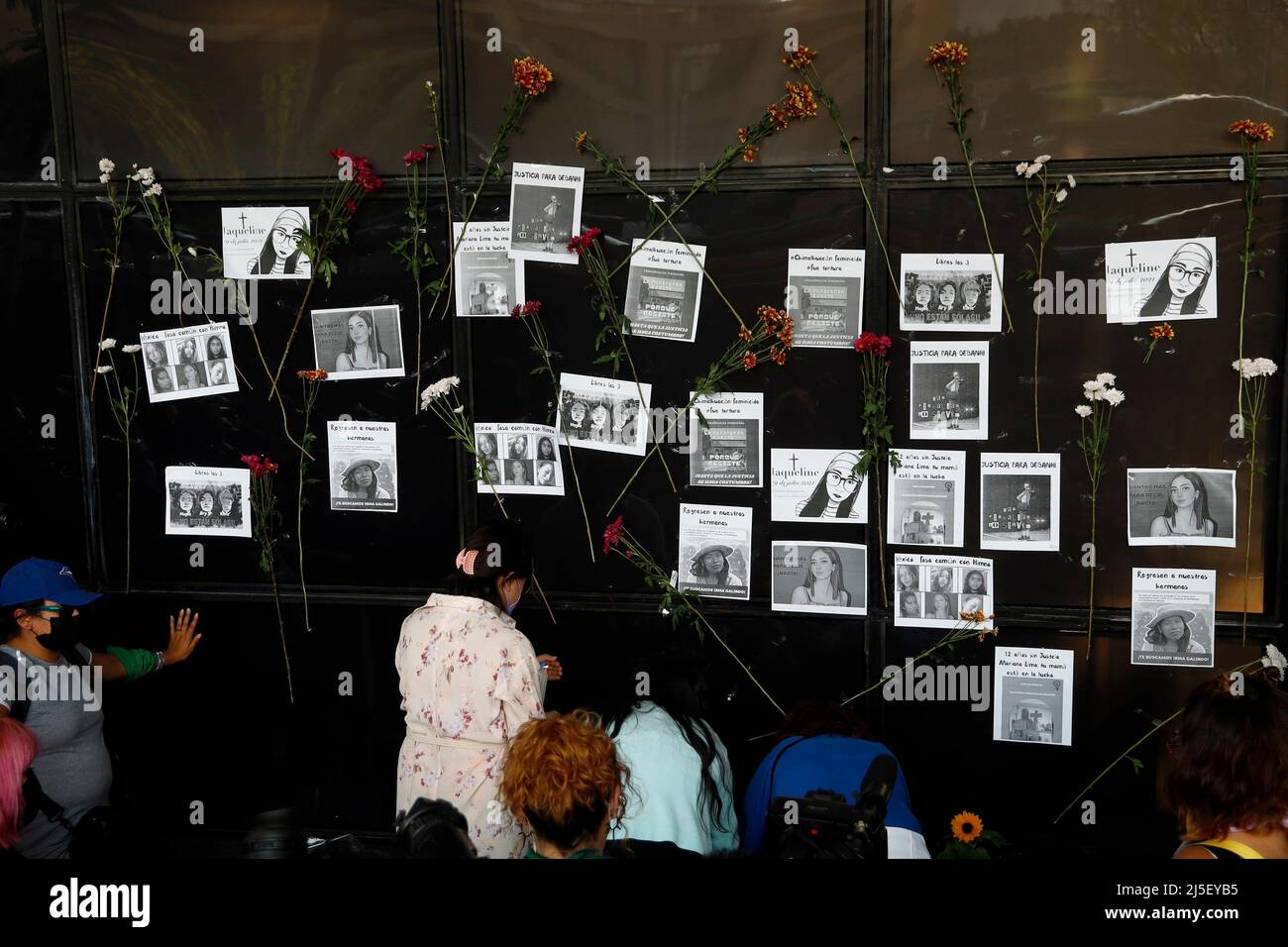Mexico City, Mexico. 22nd Apr, 2022. Feminist activists put the photographs of women victims of femicide outside the Attorney General's Office, demanding justice for all of them and for young Debanhi Escobar Bazaldua, whose body was located after being missing for 13 days in the state of Nuevo Leon. On Apr 22, 2022 In Mexico City, Mexico. (Credit Image: © Luis Barron/eyepix via ZUMA Press Wire) Credit: ZUMA Press, Inc./Alamy Live News Stock Photo