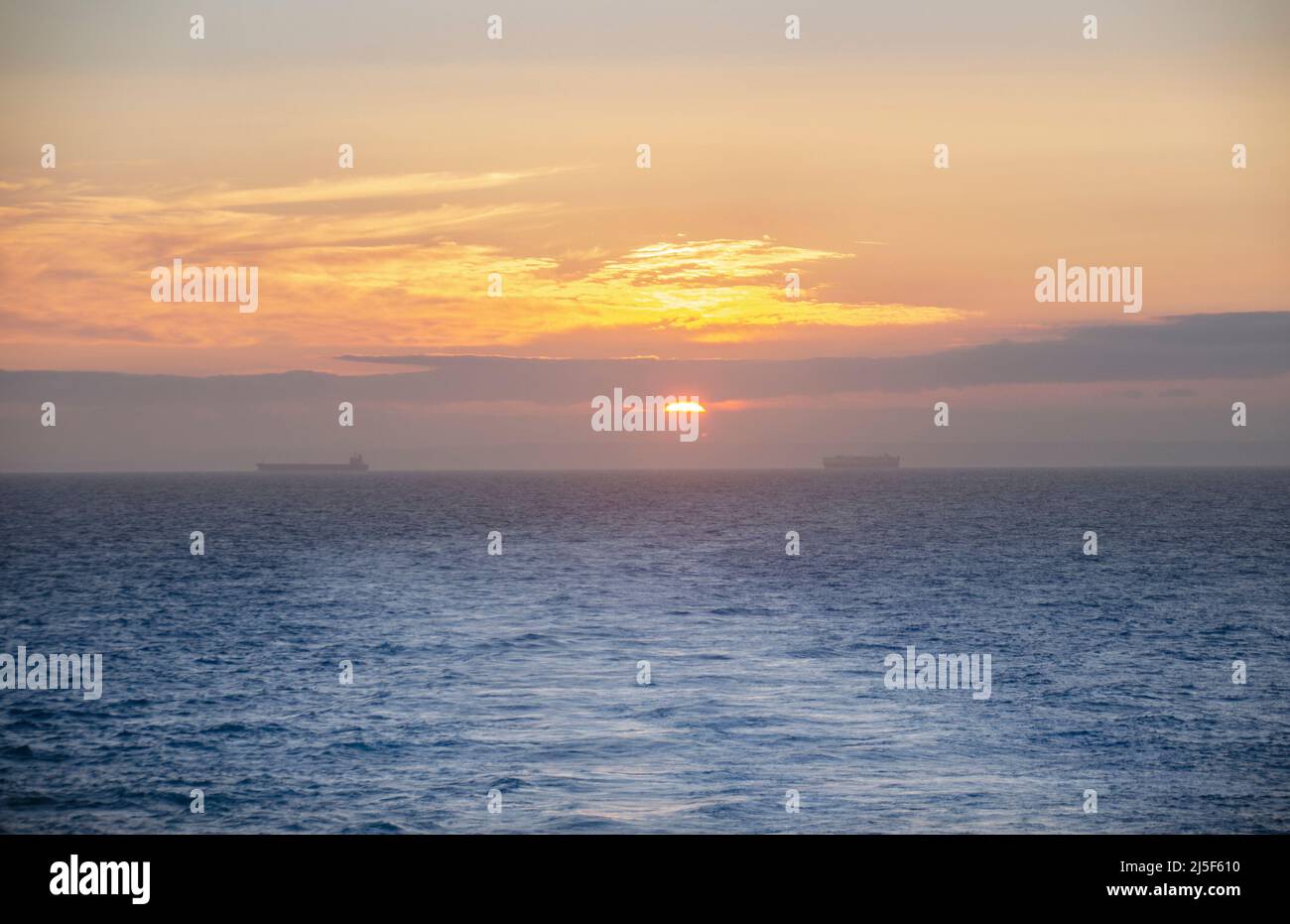 Küste England-Dover liegt an der engsten Stelle des Ärmelkanals zwischen Großbritannien und dem europäischen Festland Stock Photo