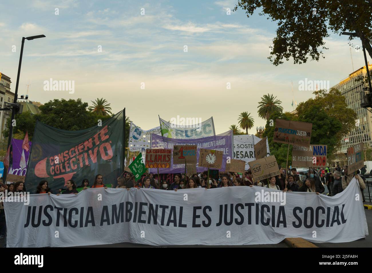 Buenos Aires, Argentina. 22nd Apr, 2022. Protesters from different groups march on Earth Day. (Credit Image: © Esteban Osorio/Pacific Press via ZUMA Press Wire) Credit: ZUMA Press, Inc./Alamy Live News Stock Photo