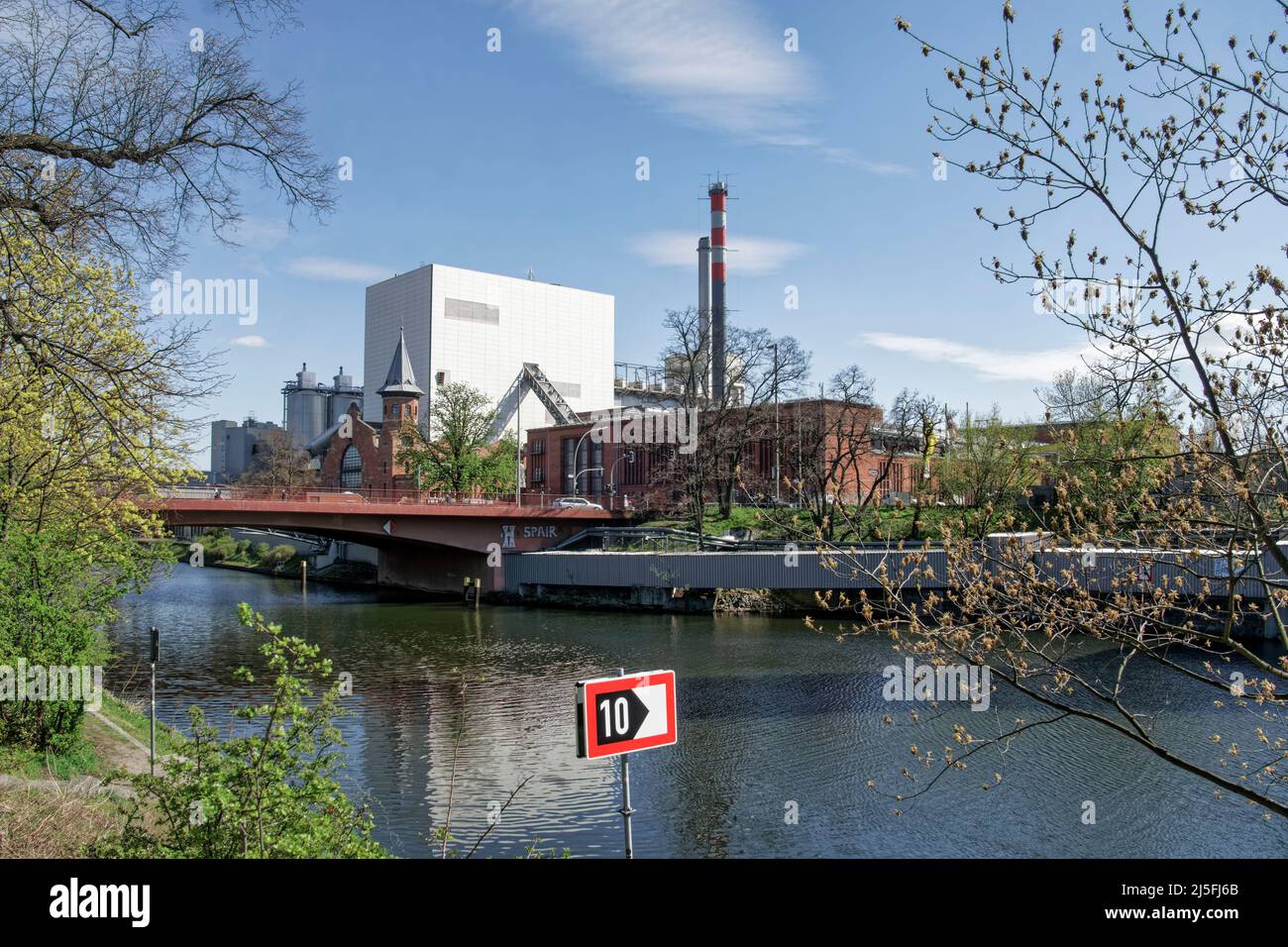 heizkraftwerk-moabit-friedrich-krause-ufer-moabit-berlin