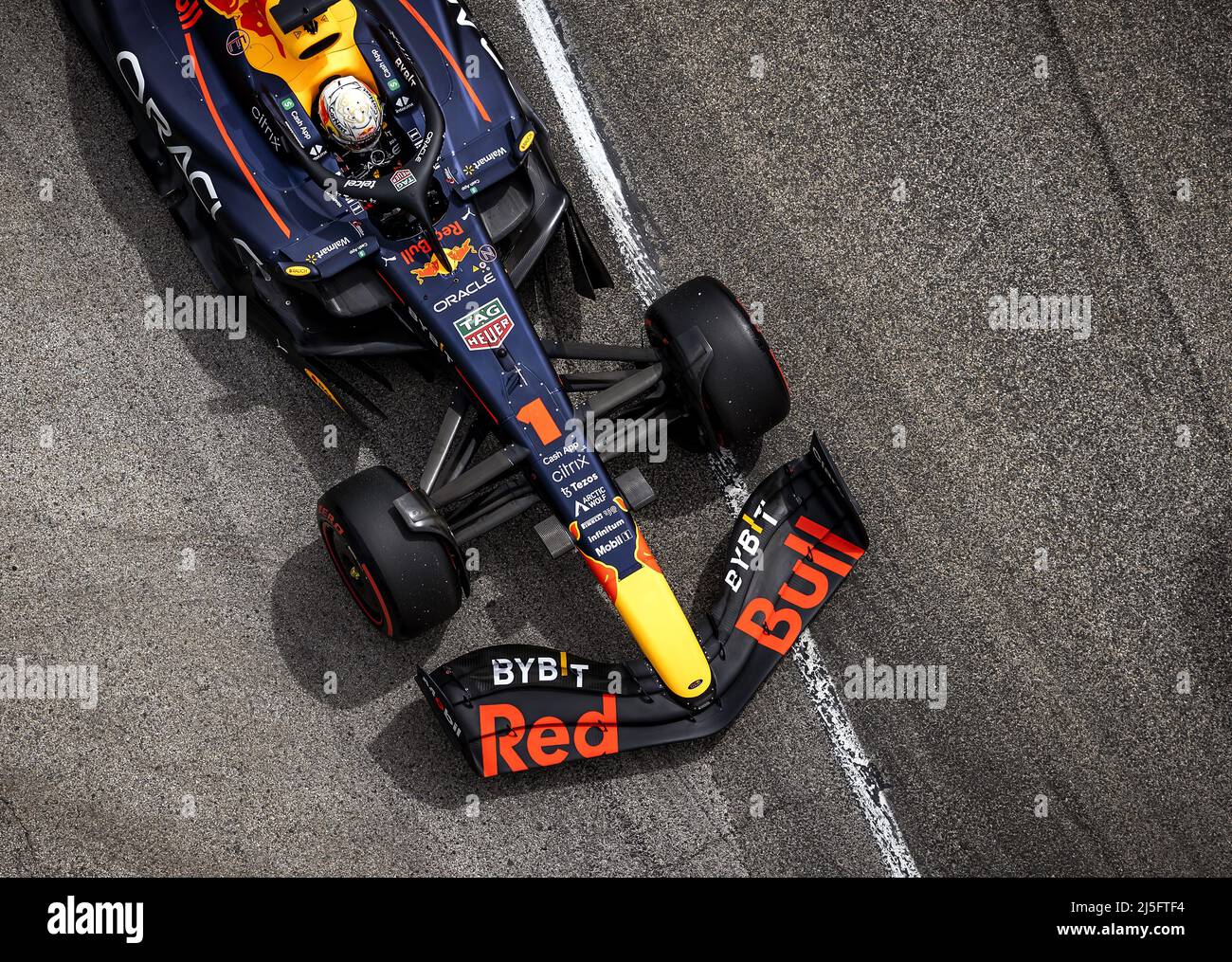 Spark 1:43 M. Verstappen Red Bull RB18 #1 winner Abu dhabi