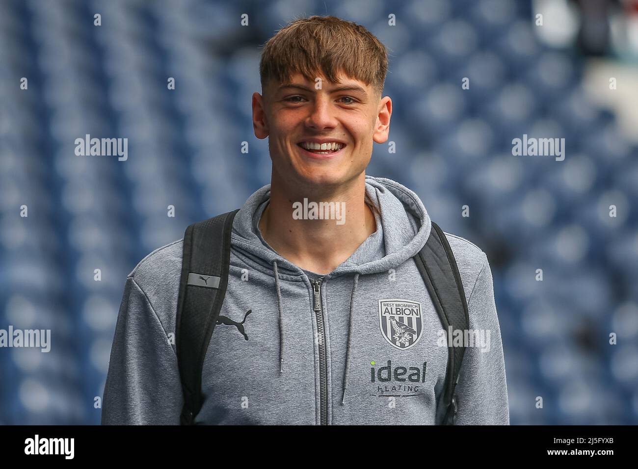 Caleb Taylor #33 of West Bromwich Albion arrives at the game prior ...