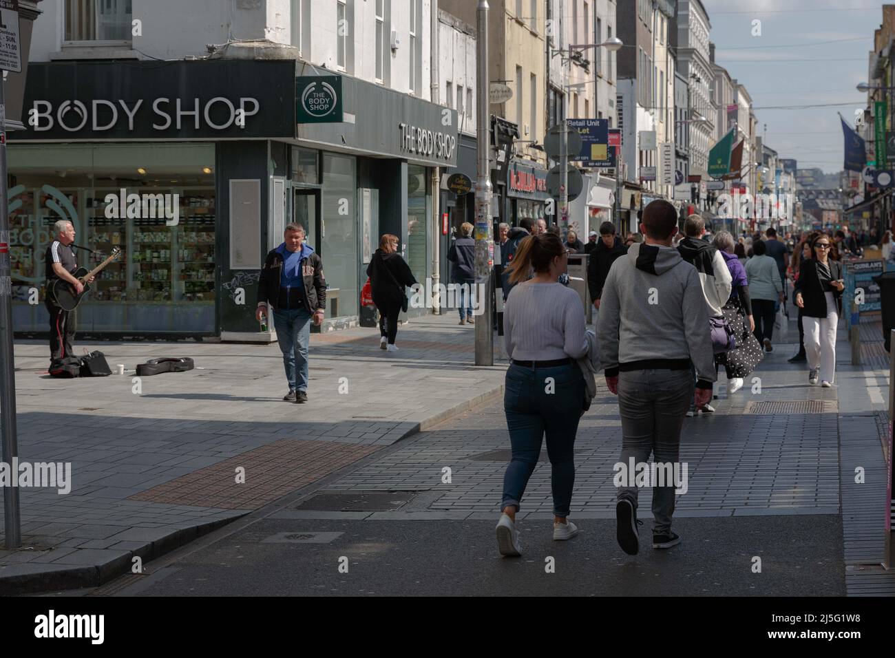 Cork, Ireland. 23rd Apr, 2022. Crowds Enjoy Sunshine in Cork City, Cork