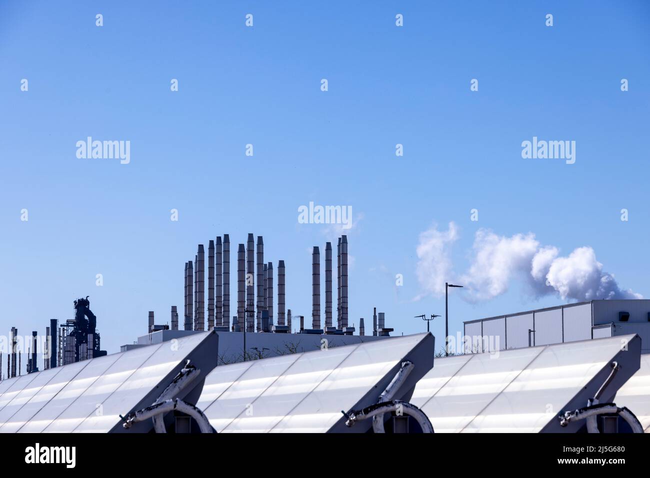 smoke and chimneys, The Ford Motor Company River Rouge automobile factory Complex, Dearborn, Michigan, USA Stock Photo