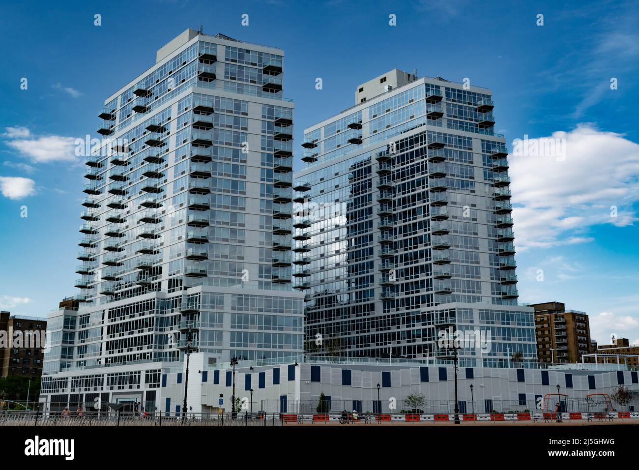View of Luxury condos at the beach Stock Photo - Alamy